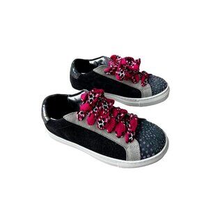 P448 Kids Girls Lace Sneakers Grey / Pink ( 13.5 US / 31 EU )